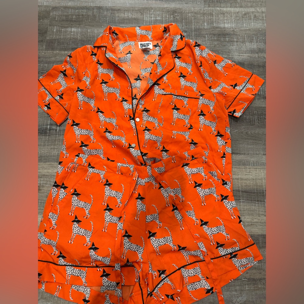 Women’s Short Sleeve Pajama Set in Bright Orange Dog Print